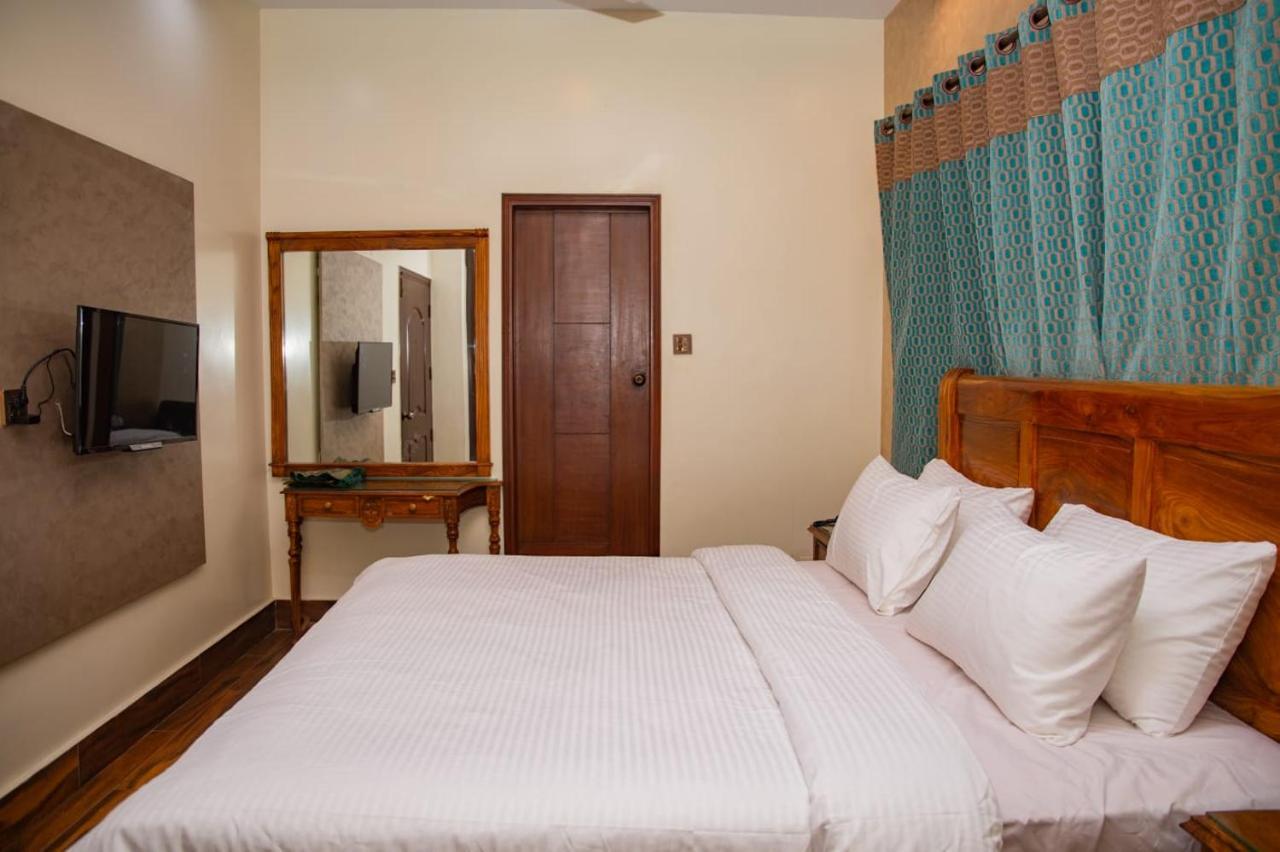 Elet Business Hotel Карачи Экстерьер фото