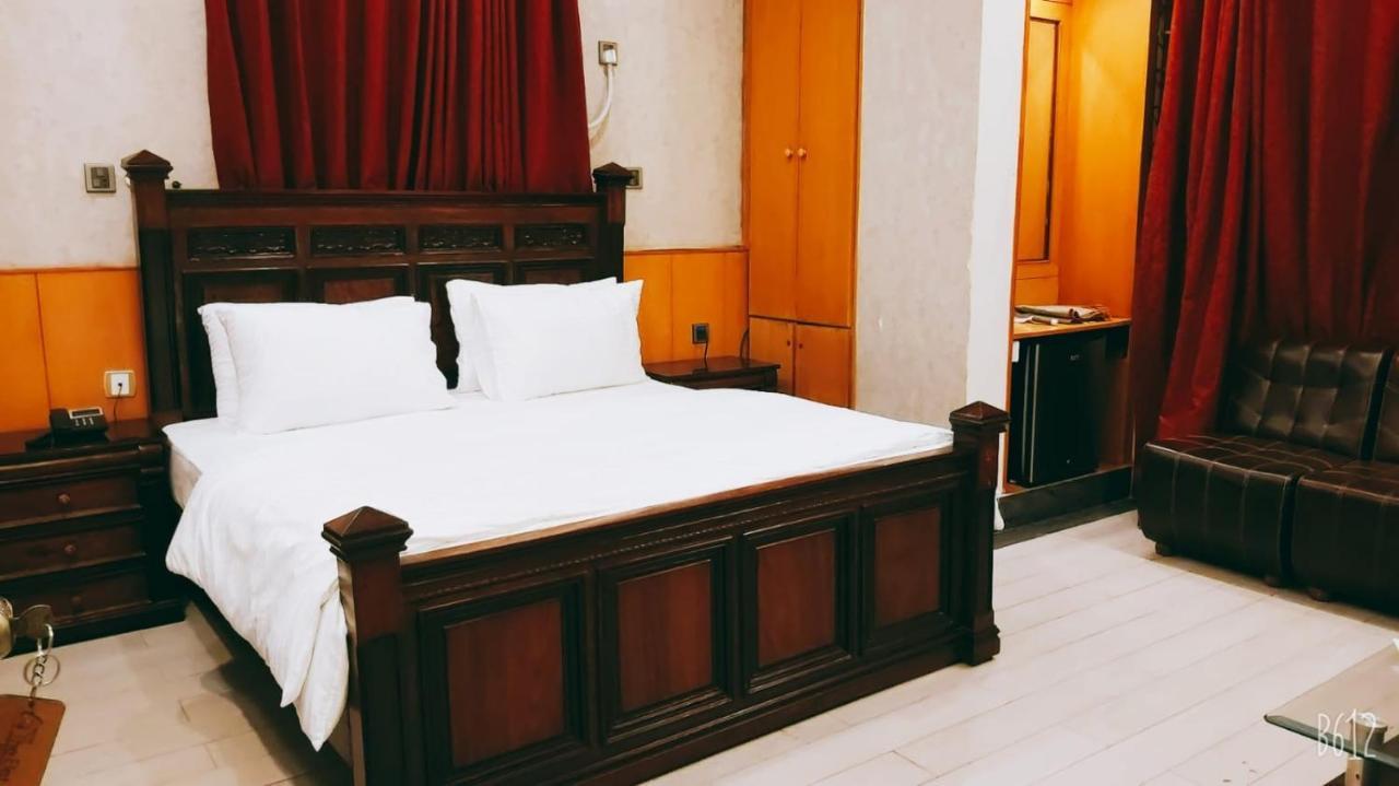 Elet Business Hotel Карачи Экстерьер фото